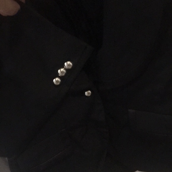 beautiful black silky tailored jacket - Picture 2 of 3